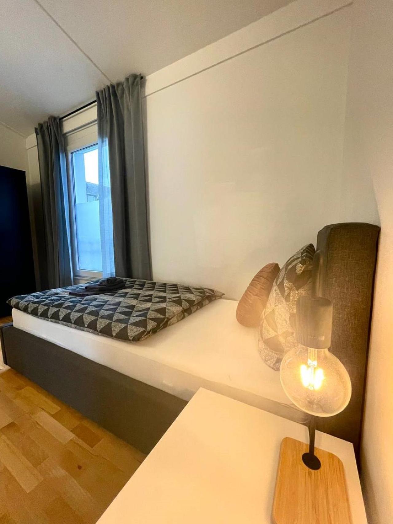 Geraeumiges Ferienhaus In Koblenz Koblencja Zewnętrze zdjęcie