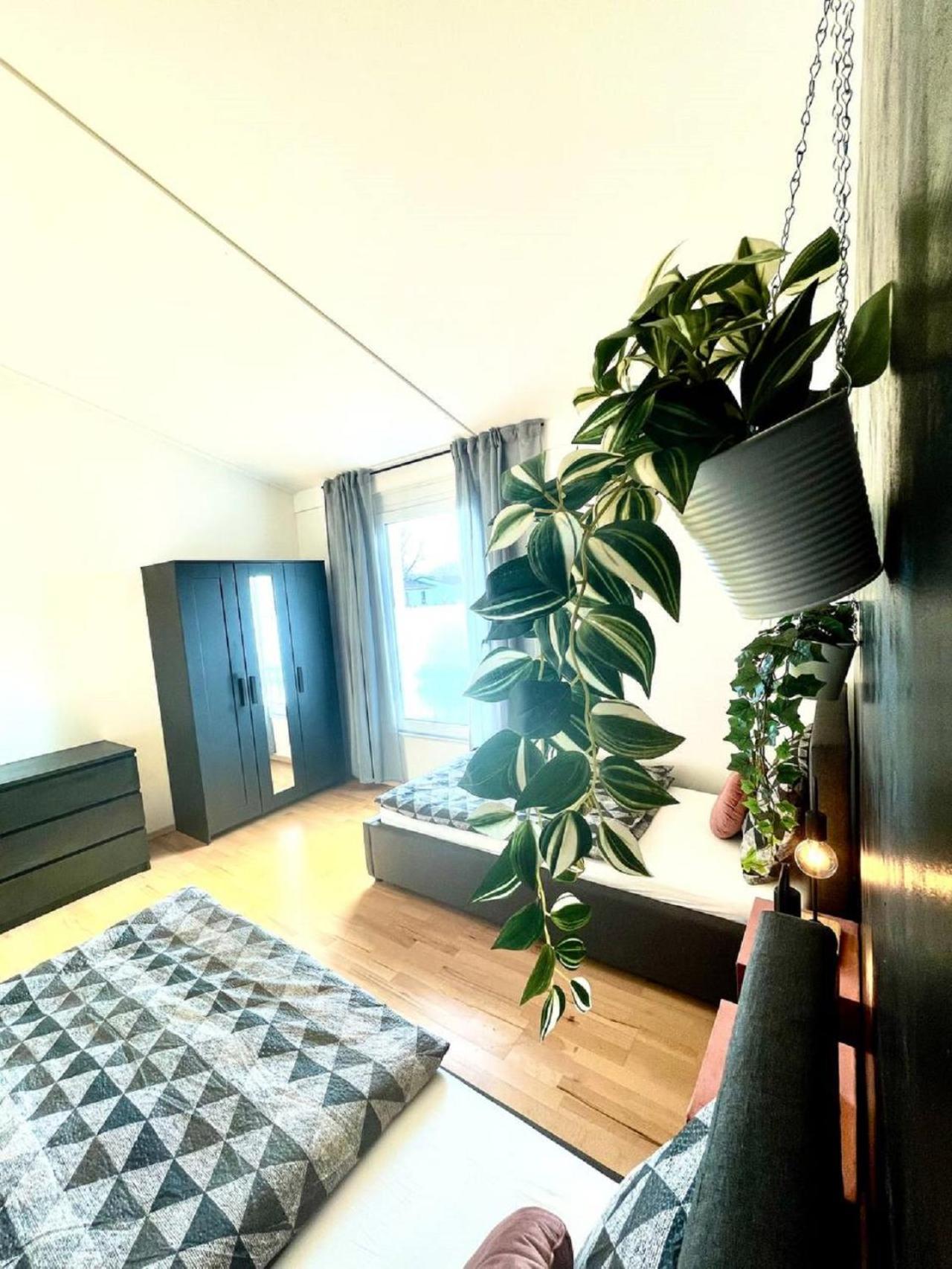 Geraeumiges Ferienhaus In Koblenz Koblencja Zewnętrze zdjęcie
