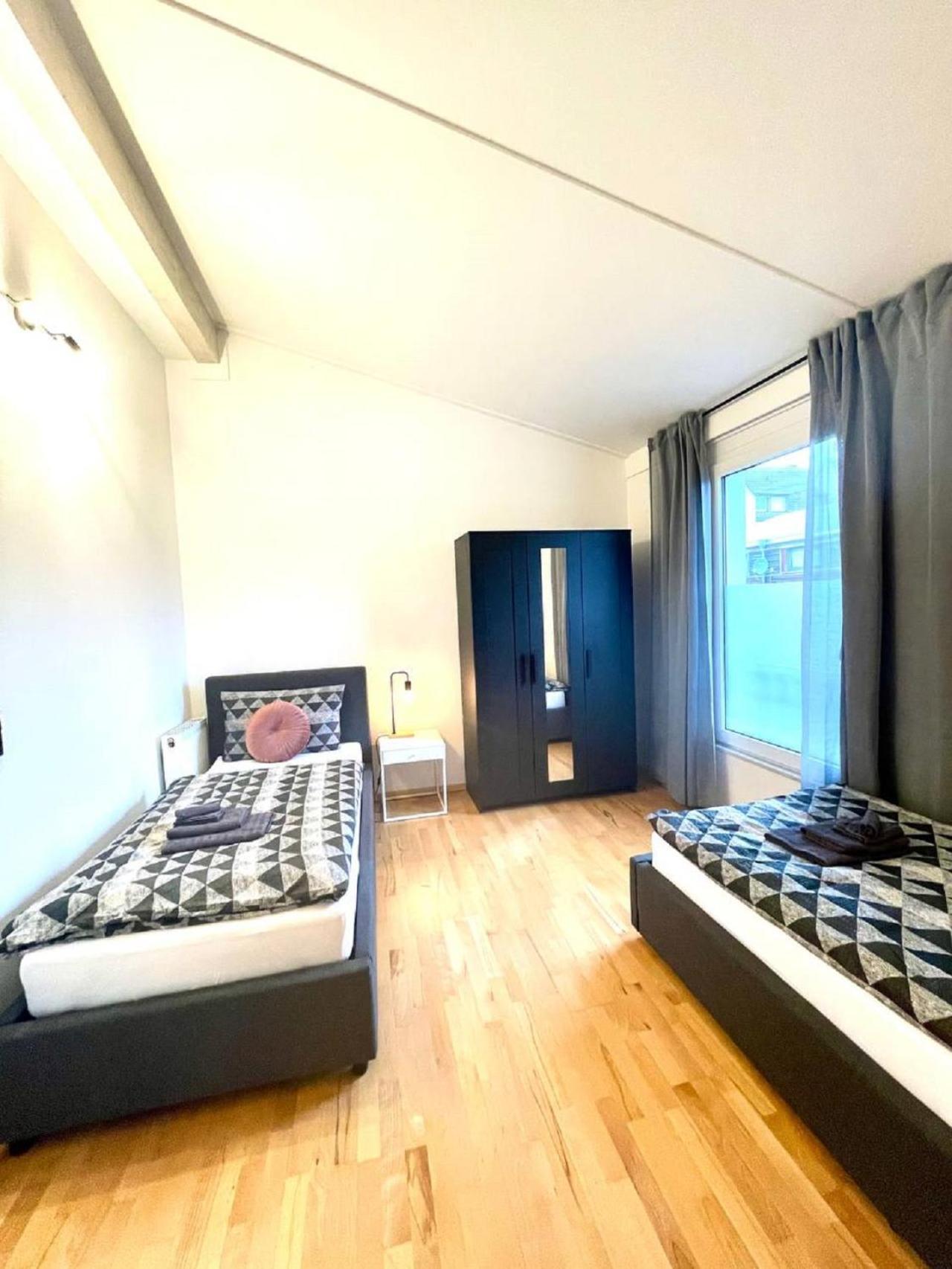 Geraeumiges Ferienhaus In Koblenz Koblencja Zewnętrze zdjęcie